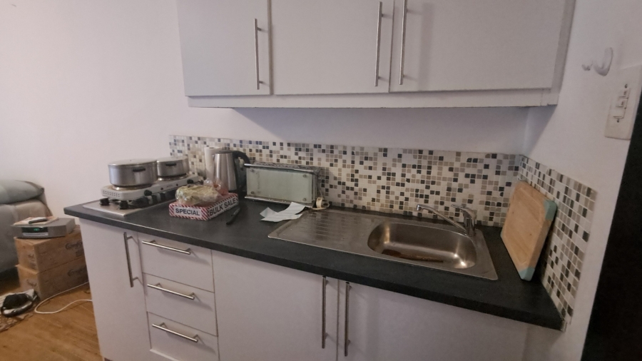 5 Bedroom Property for Sale in Heuwelsig Free State